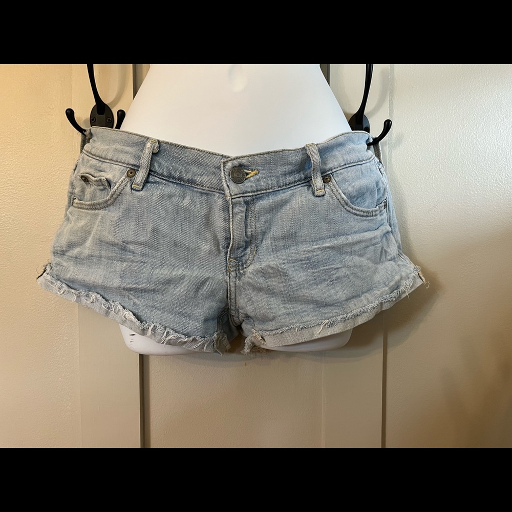 Abercrombie & Fitch low rise denim shorts Y2K